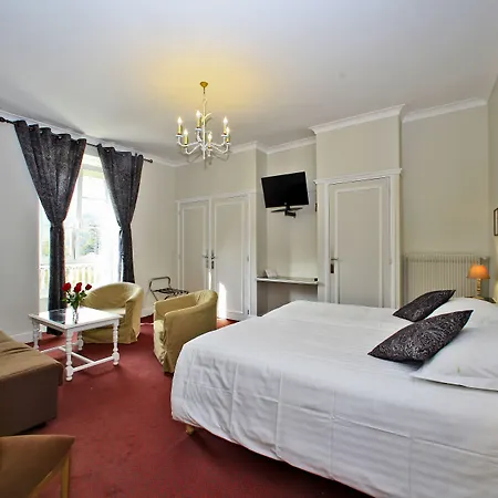 Hotel Grand Des Bains&villas Des Bains 3*