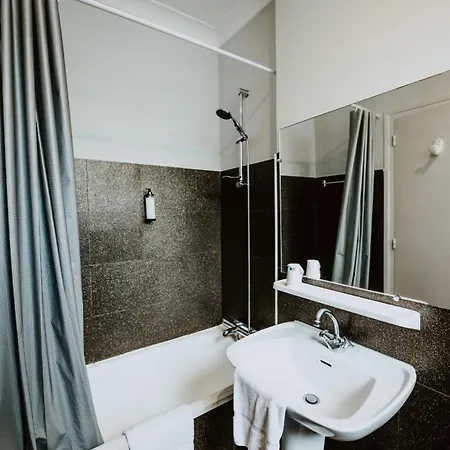 Grand Des Bains & Des Bains