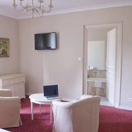 Hotel Grand Des Bains 3*